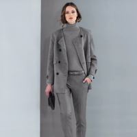 показ Luisa Cerano Осень/Зима 2016-2017 Видео: