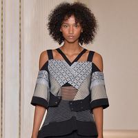 показ Roland Mouret Весна/Лето 2017 Видео: