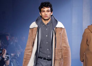 Видео: показ AMI Paris Осень/Зима 2016-2017