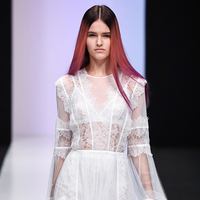 показ Laroom Весна/Лето 2017 Видео: