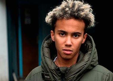 Вопрос: Где купить мужскую утепленную парку?