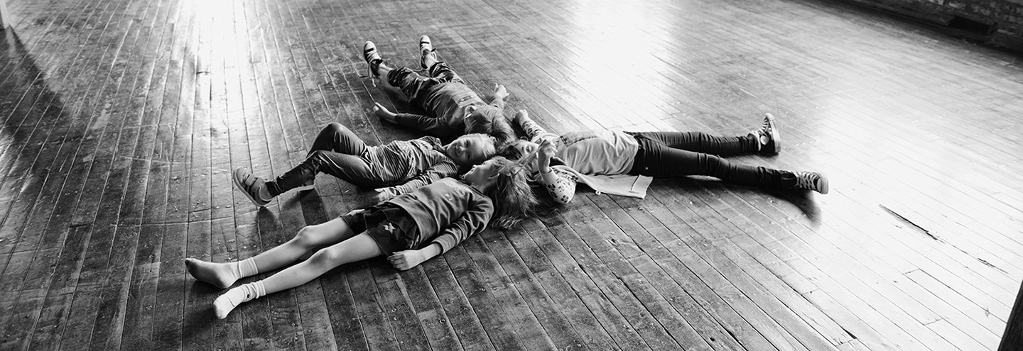 Кроссовки для девочек